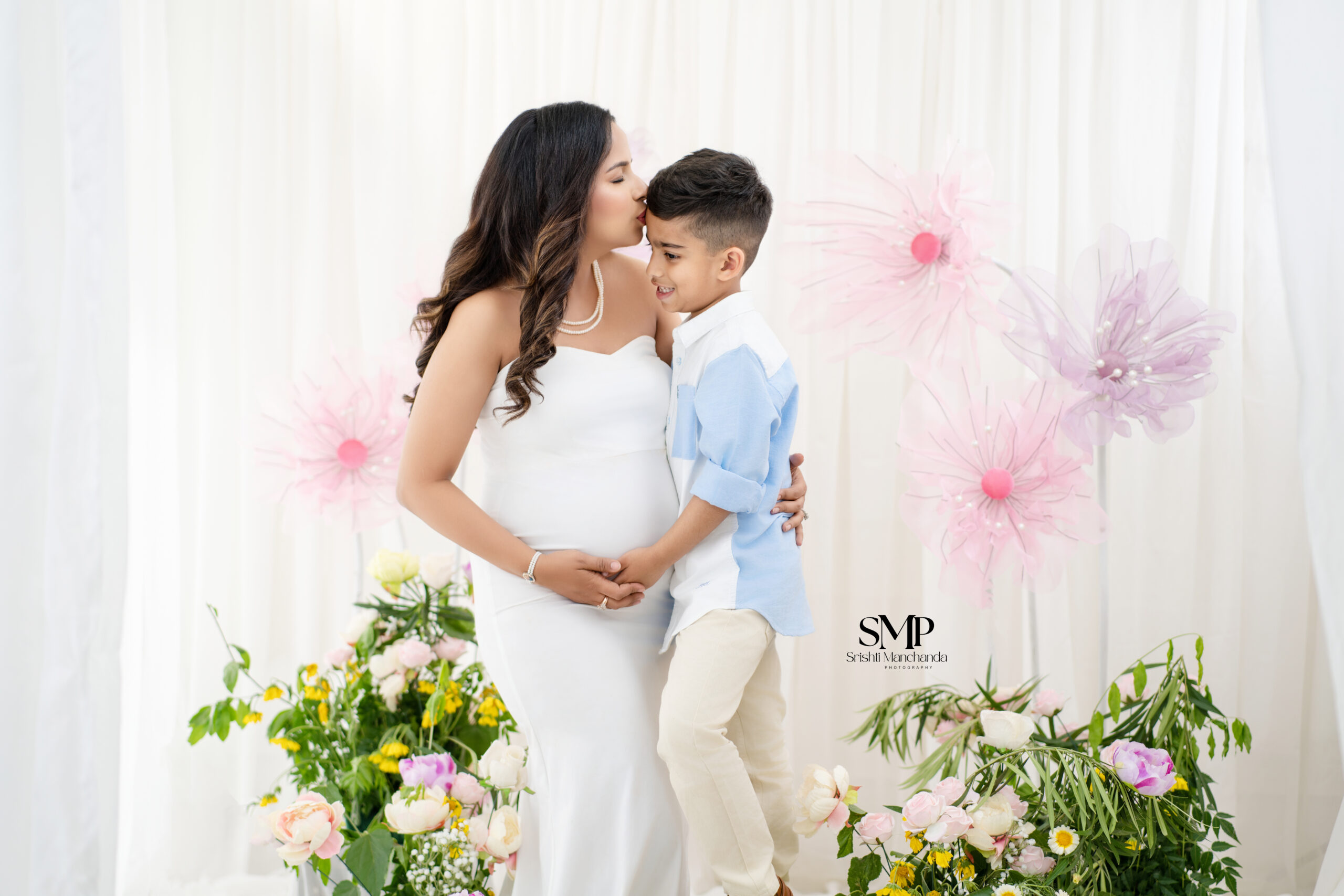 unique maternity photography delhi award winning