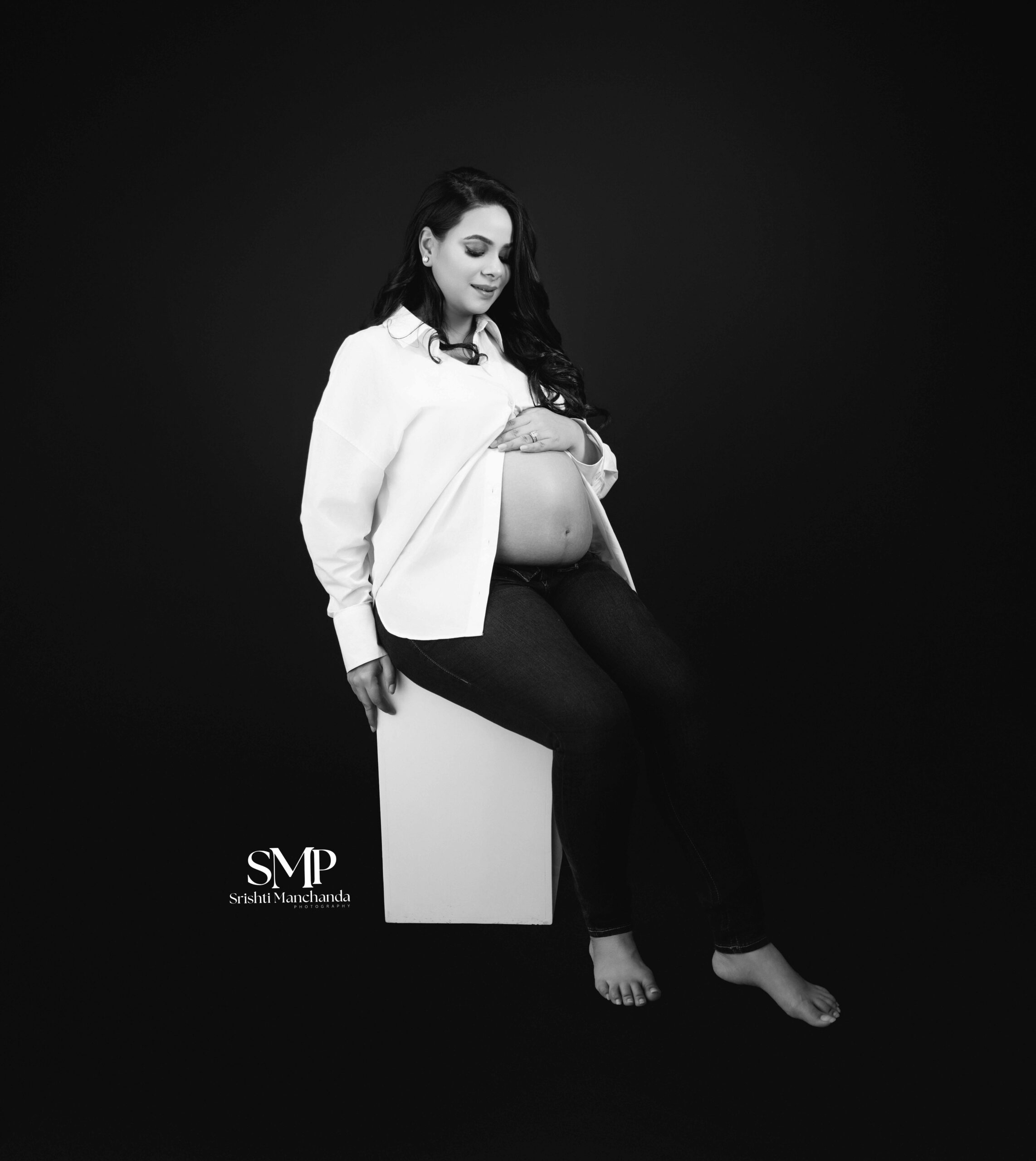 maternity photoshoot model town delhi smp studio